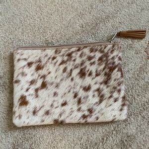 🍁Animal Print🍁 Spot Cow Hide Tan Leather Clutch
